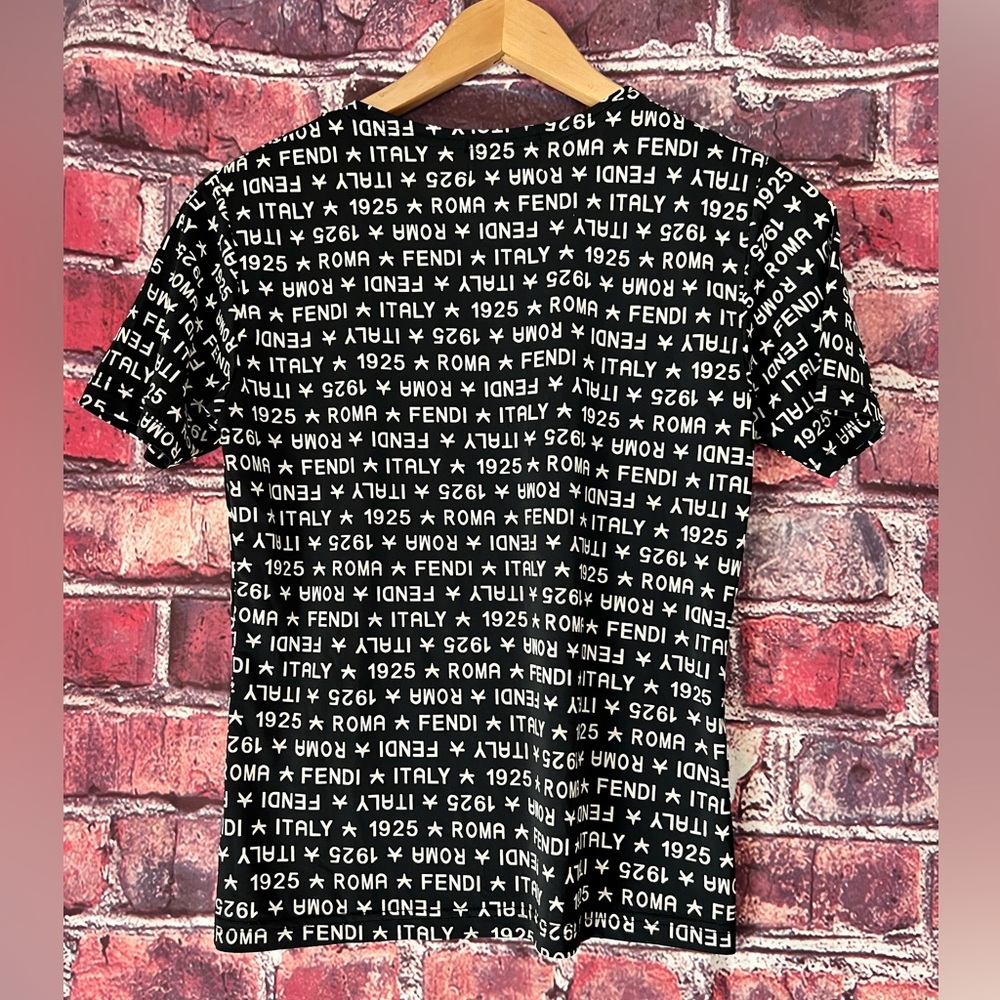 Fendi Roma Italy 1925 Monogram Graffiti Logo Tee Shirt Black XXS - Picture 4 of 7